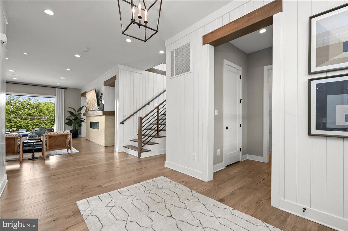 THE RIDINGS AT NORTH BRANCH - Residential