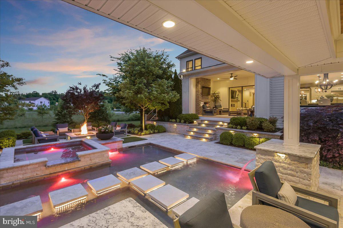 THE RIDINGS AT NORTH BRANCH - Residential