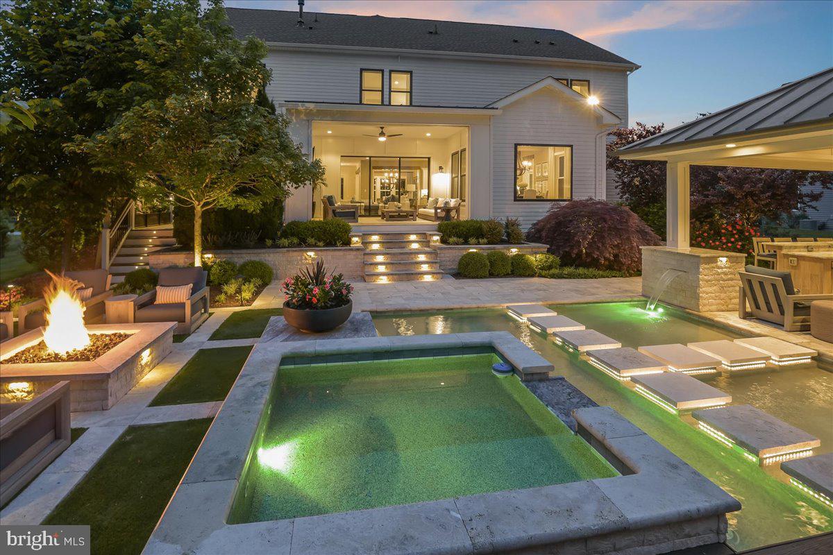 THE RIDINGS AT NORTH BRANCH - Residential