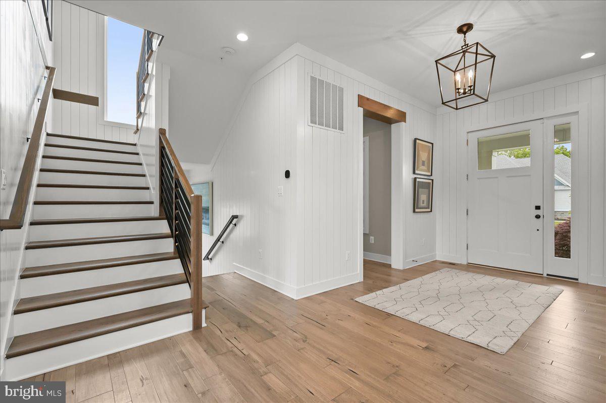 THE RIDINGS AT NORTH BRANCH - Residential