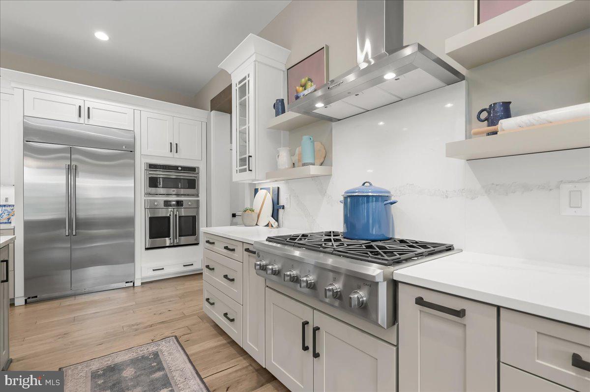 THE RIDINGS AT NORTH BRANCH - Residential