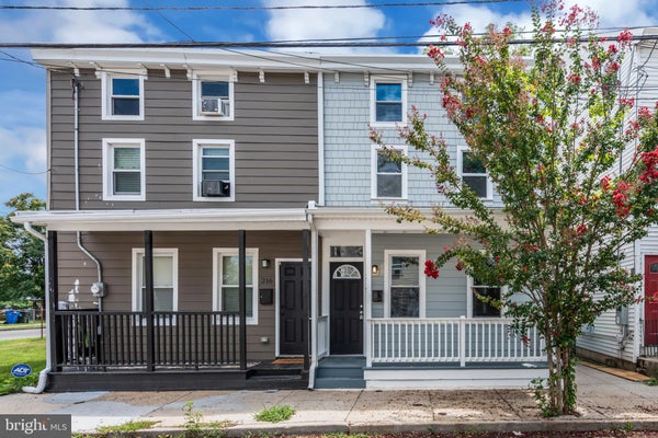 214 JONES AVE, BURLINGTON, NJ 08016 - Image c1b4e26e6a9fc0e8932514f0f0ec28c8/3464710869