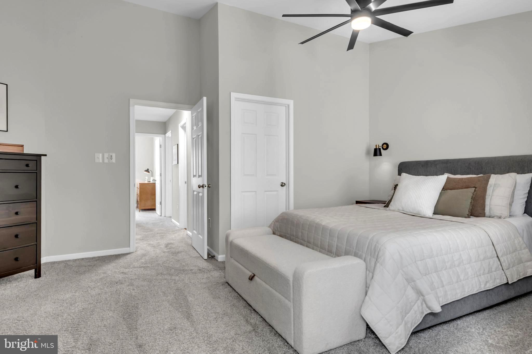 RIVER OAKS - Residential