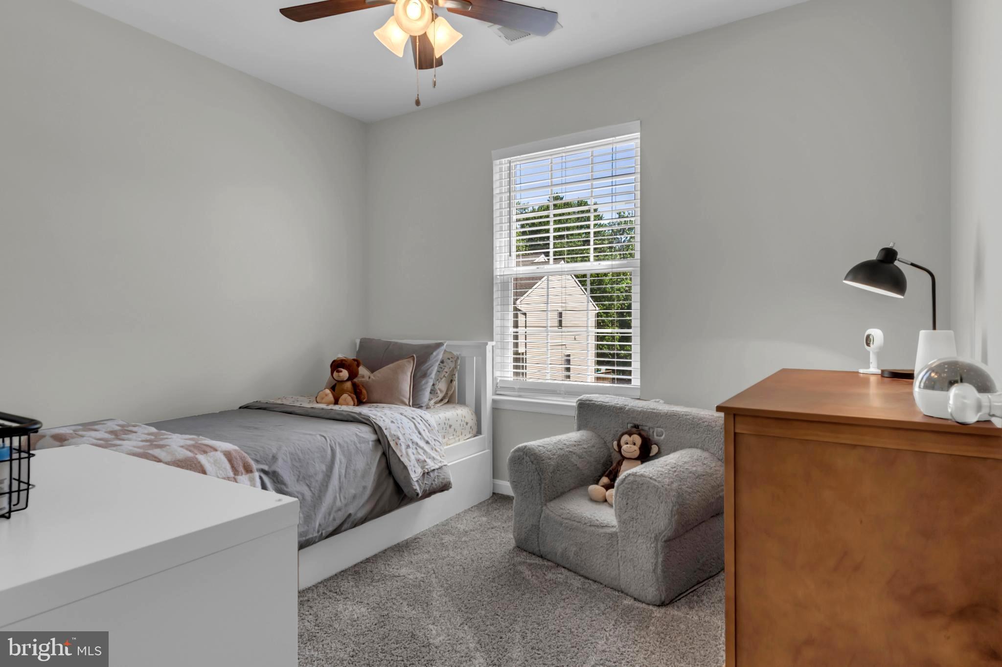 RIVER OAKS - Residential