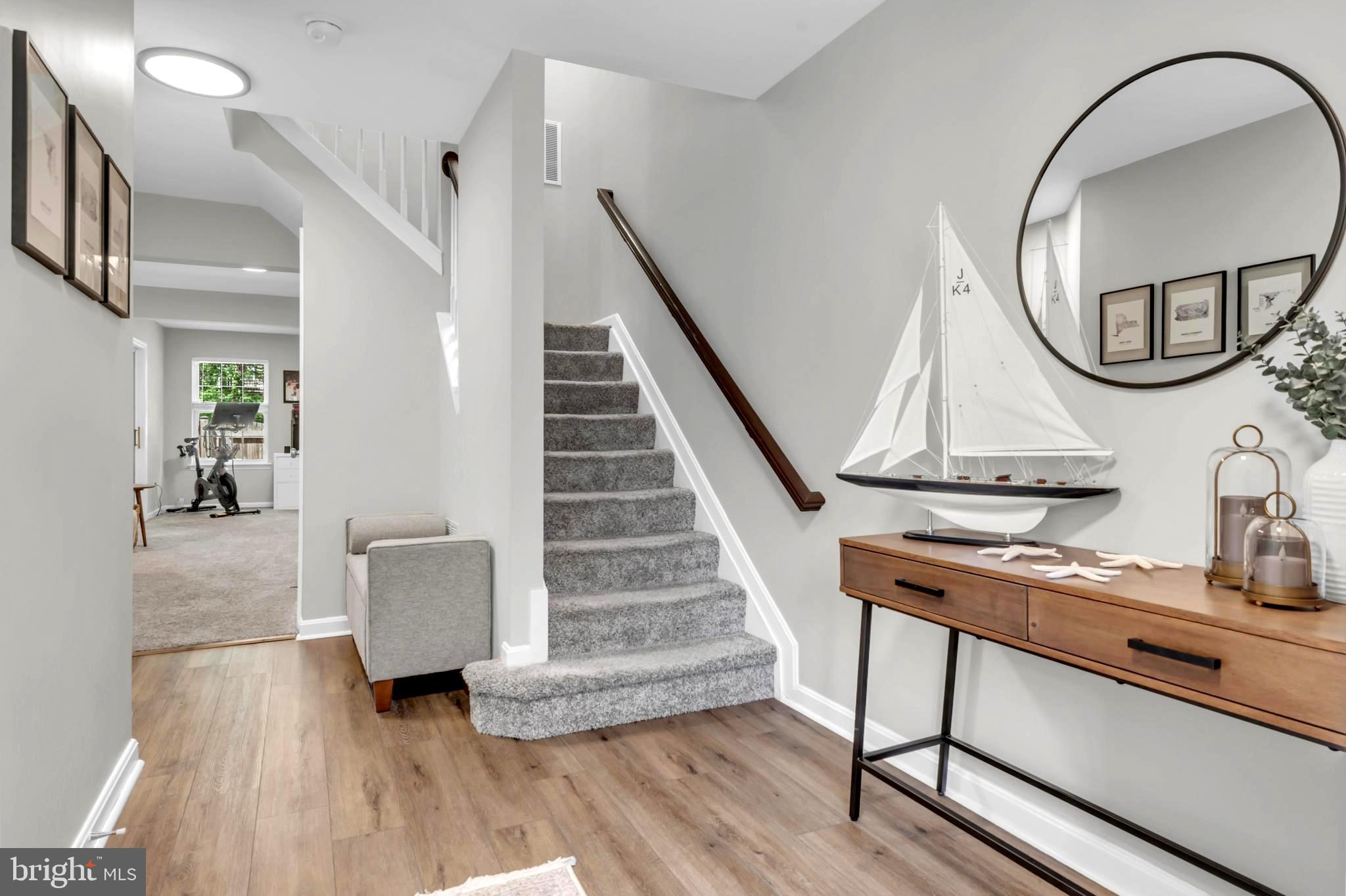 RIVER OAKS - Residential