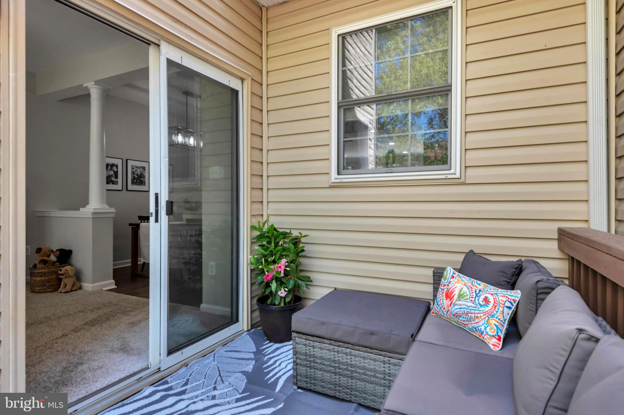 RIVER OAKS - Residential