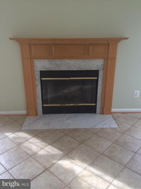 DAWSON LANDING - Residential Lease