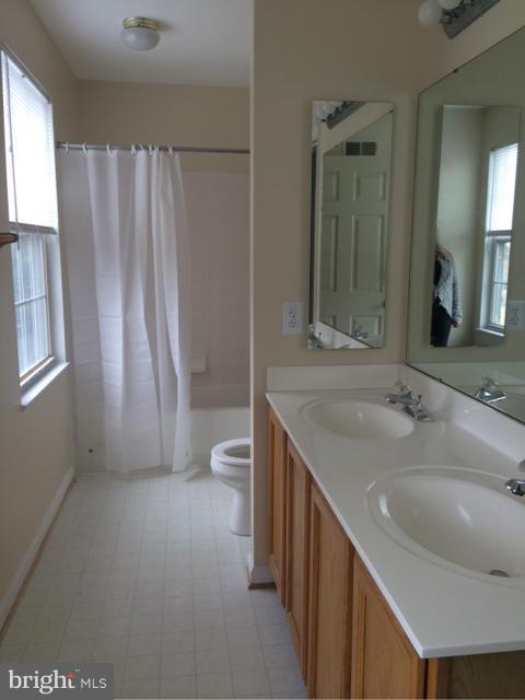 DAWSON LANDING - Residential Lease