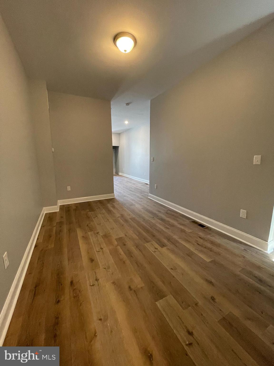 LEXINGTON - Residential Lease