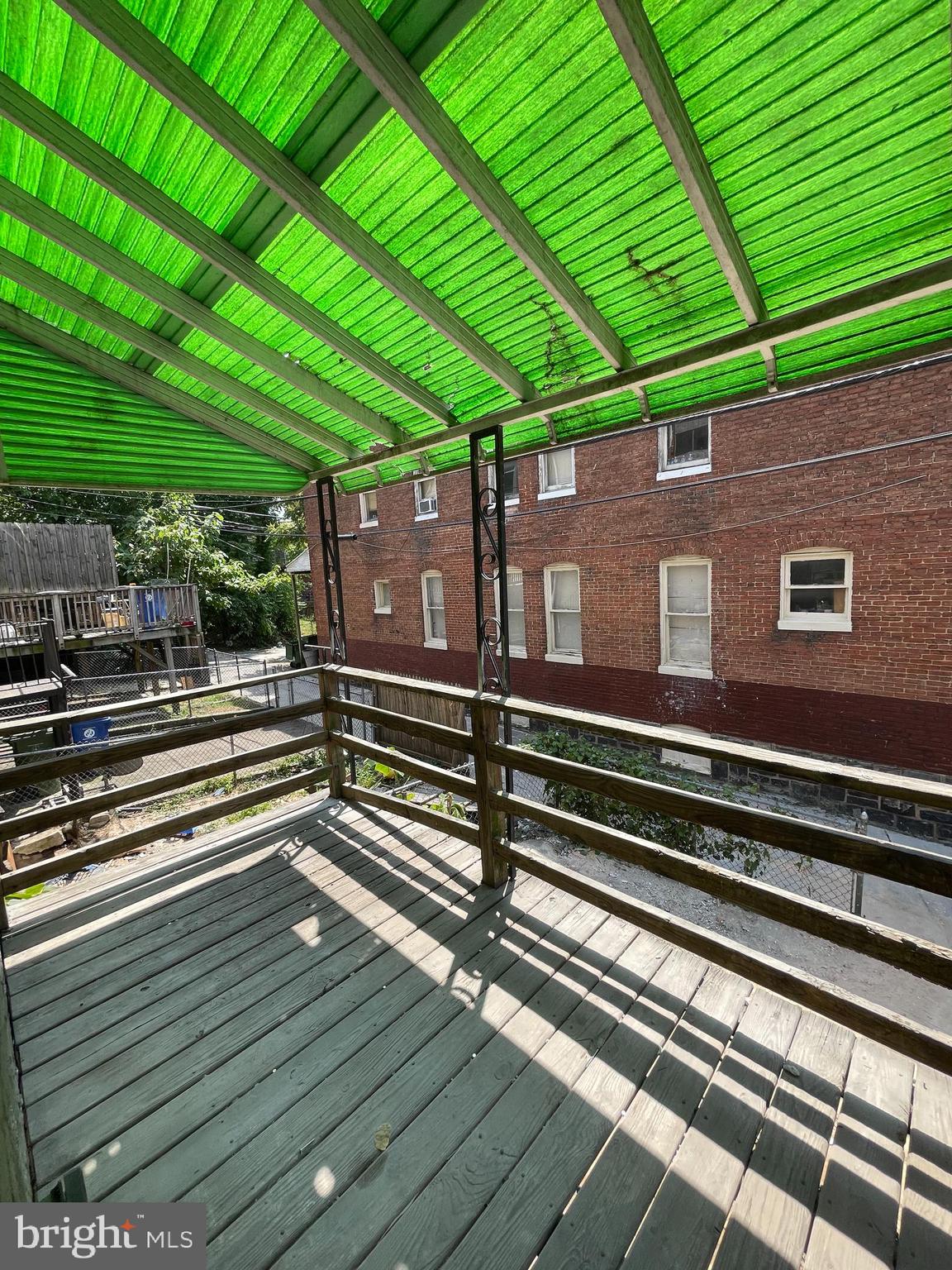 LEXINGTON - Residential Lease