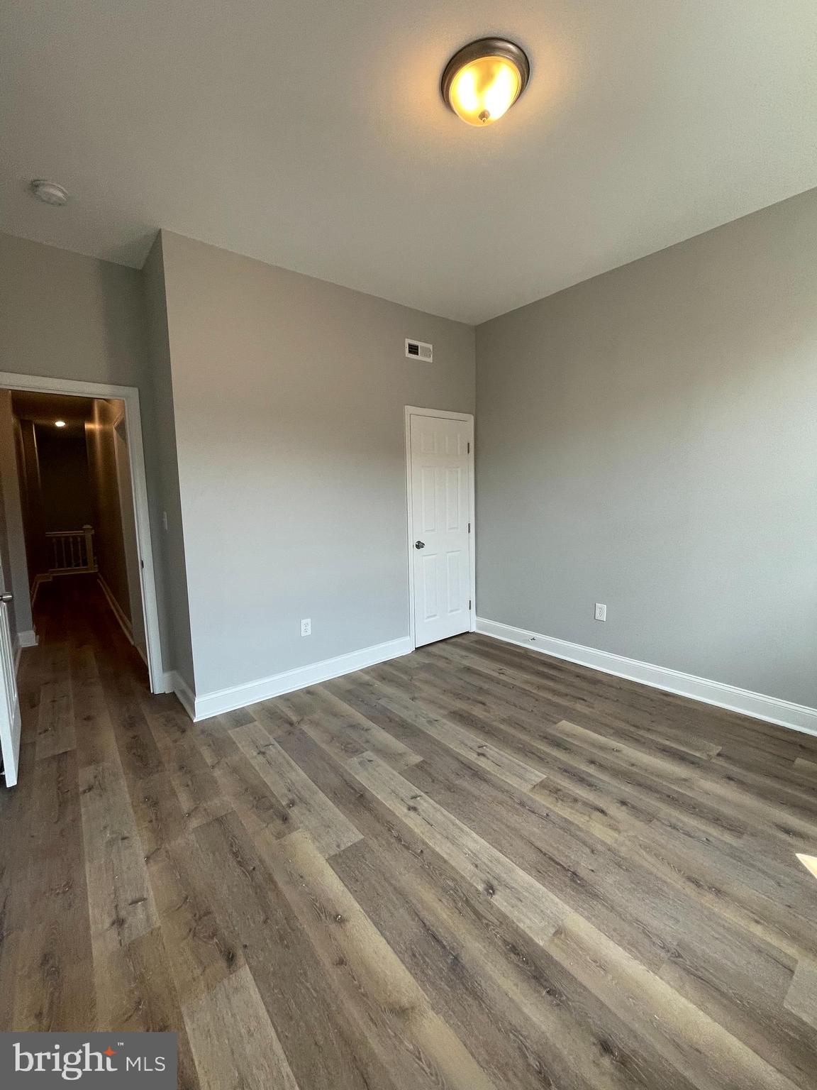 LEXINGTON - Residential Lease