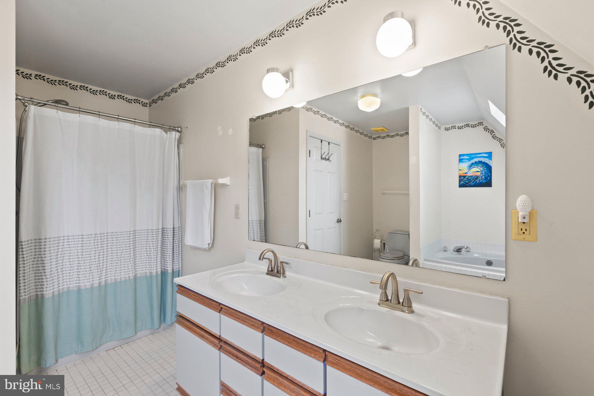 CEDAR COVE - Residential