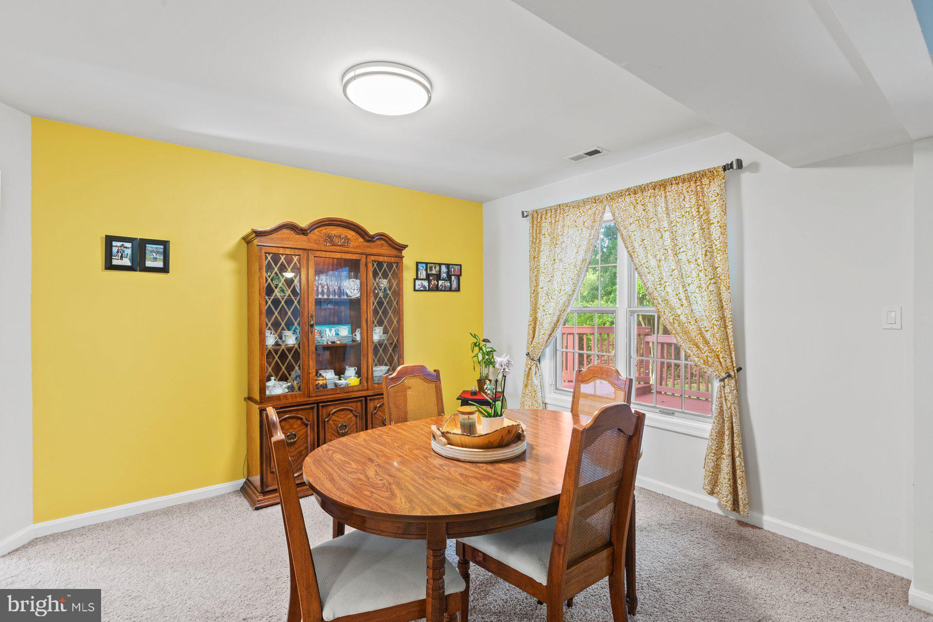 CEDAR COVE - Residential