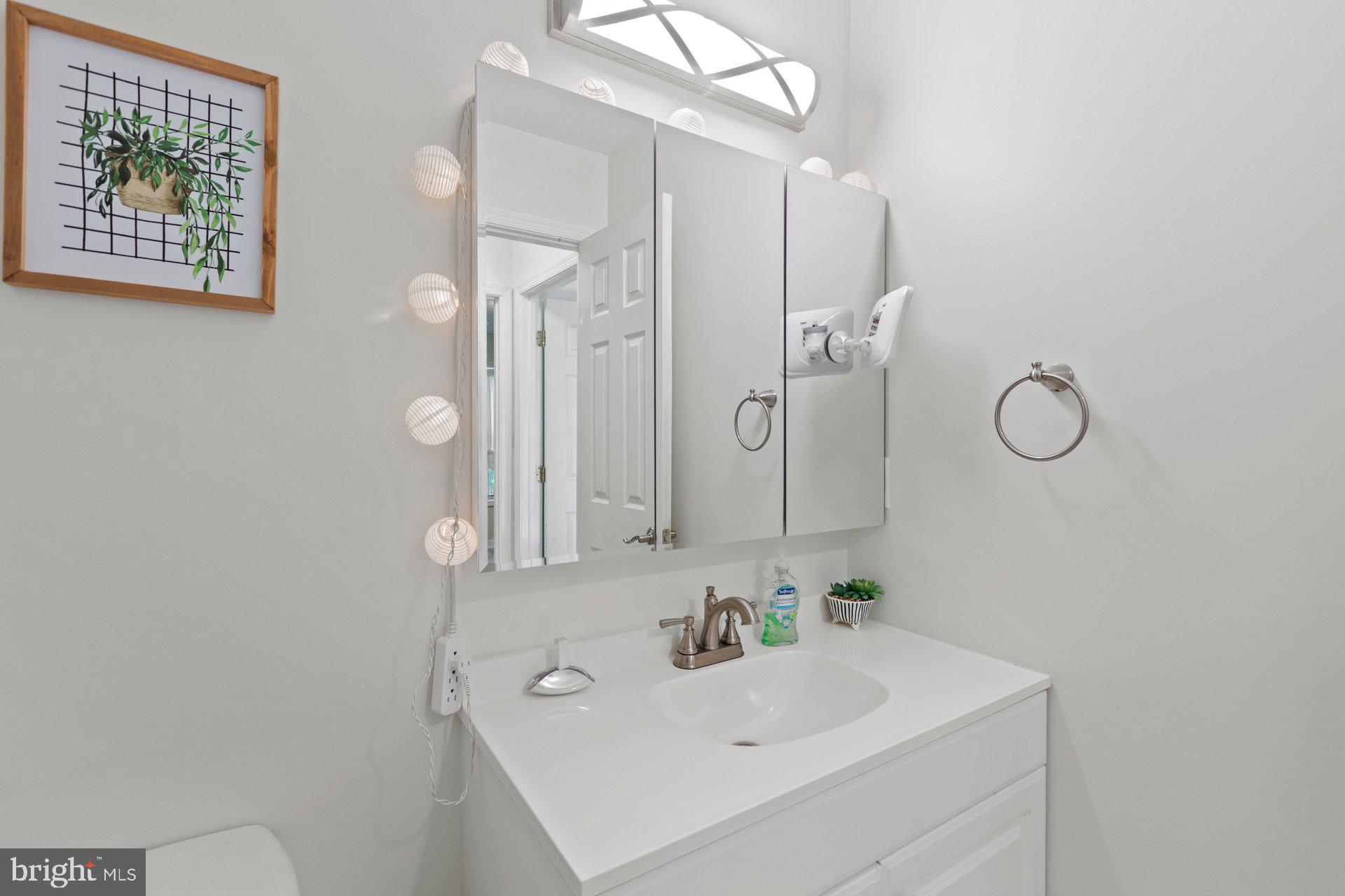 CEDAR COVE - Residential