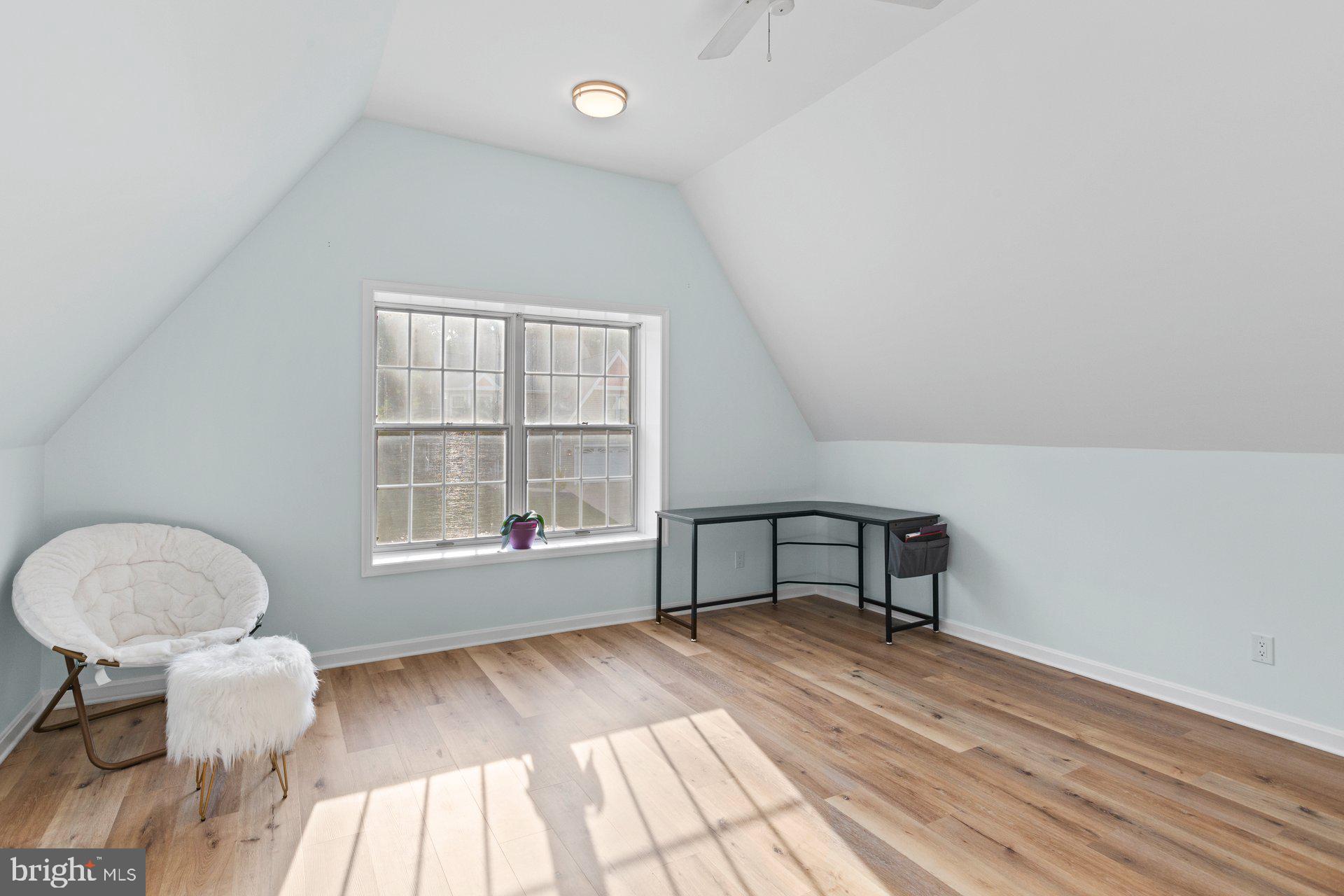 CEDAR COVE - Residential