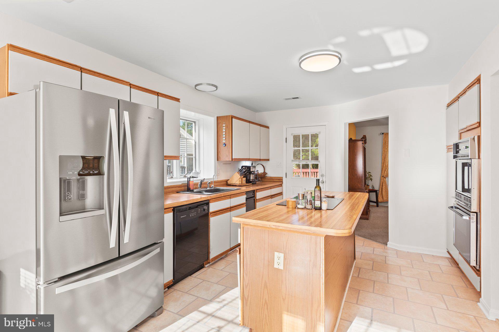 CEDAR COVE - Residential