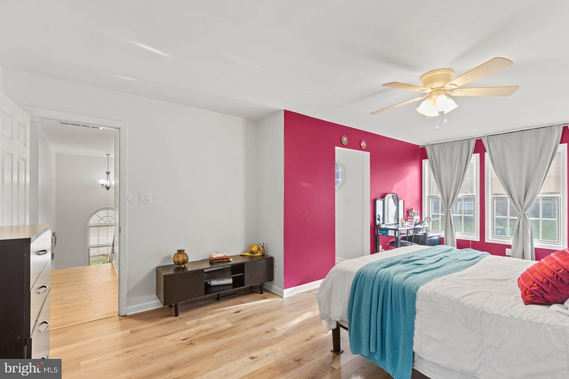 CEDAR COVE - Residential