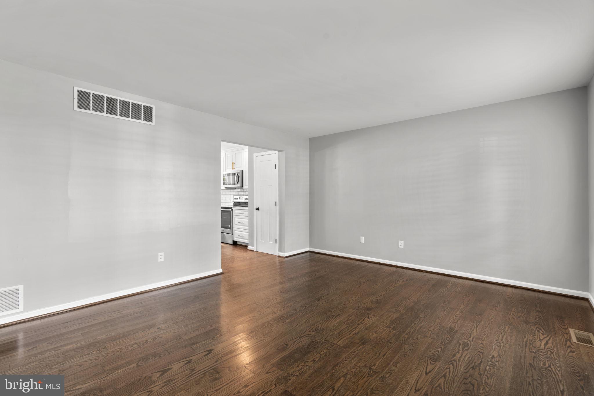 6425 OAK PARK