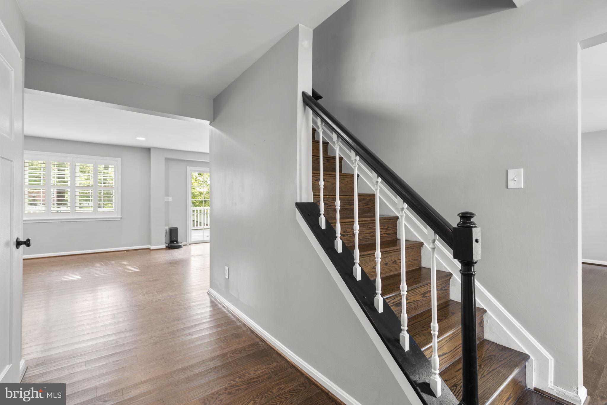 6425 OAK PARK