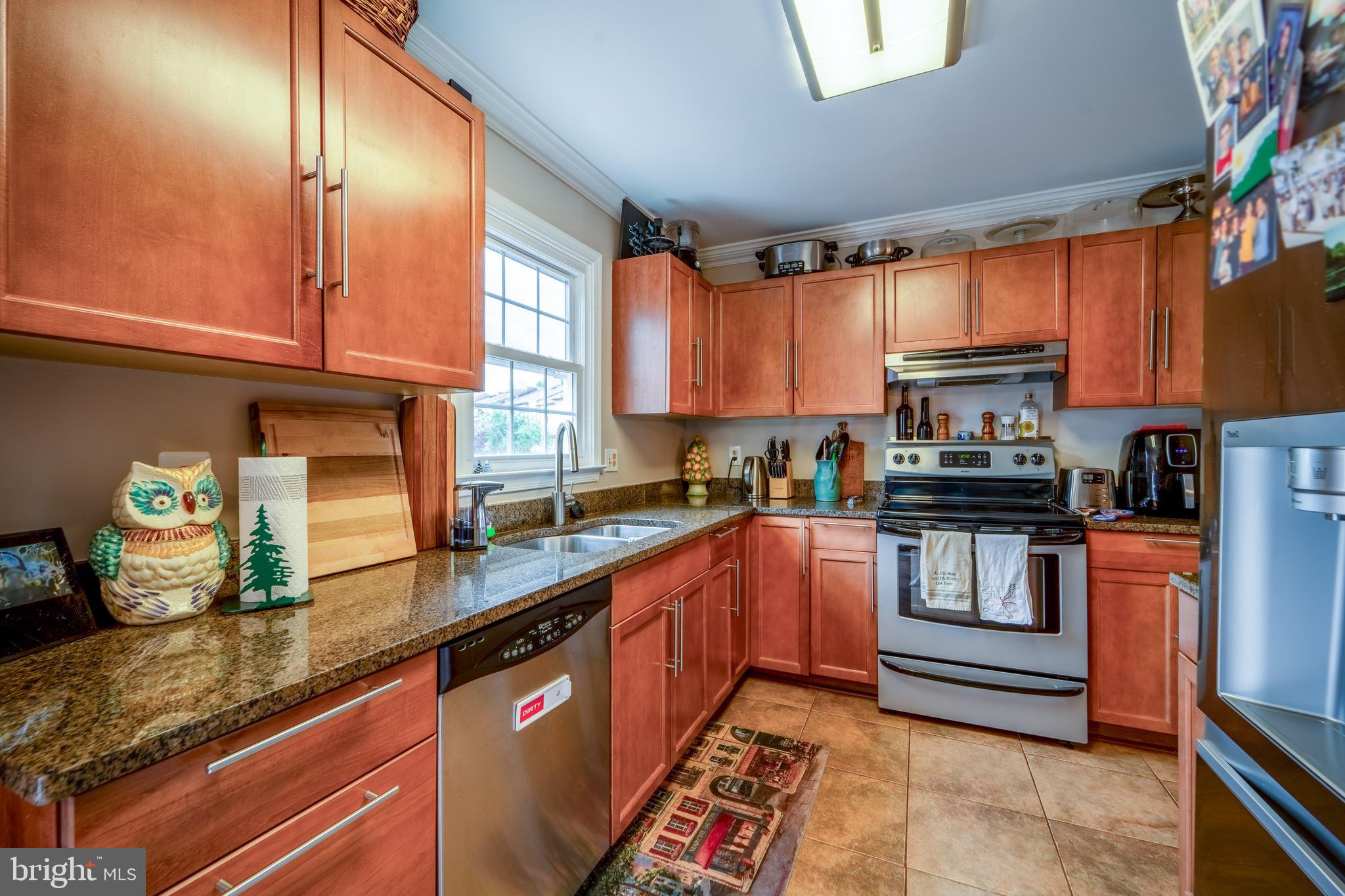 DUNN LORING VILLAGE - Residential Lease