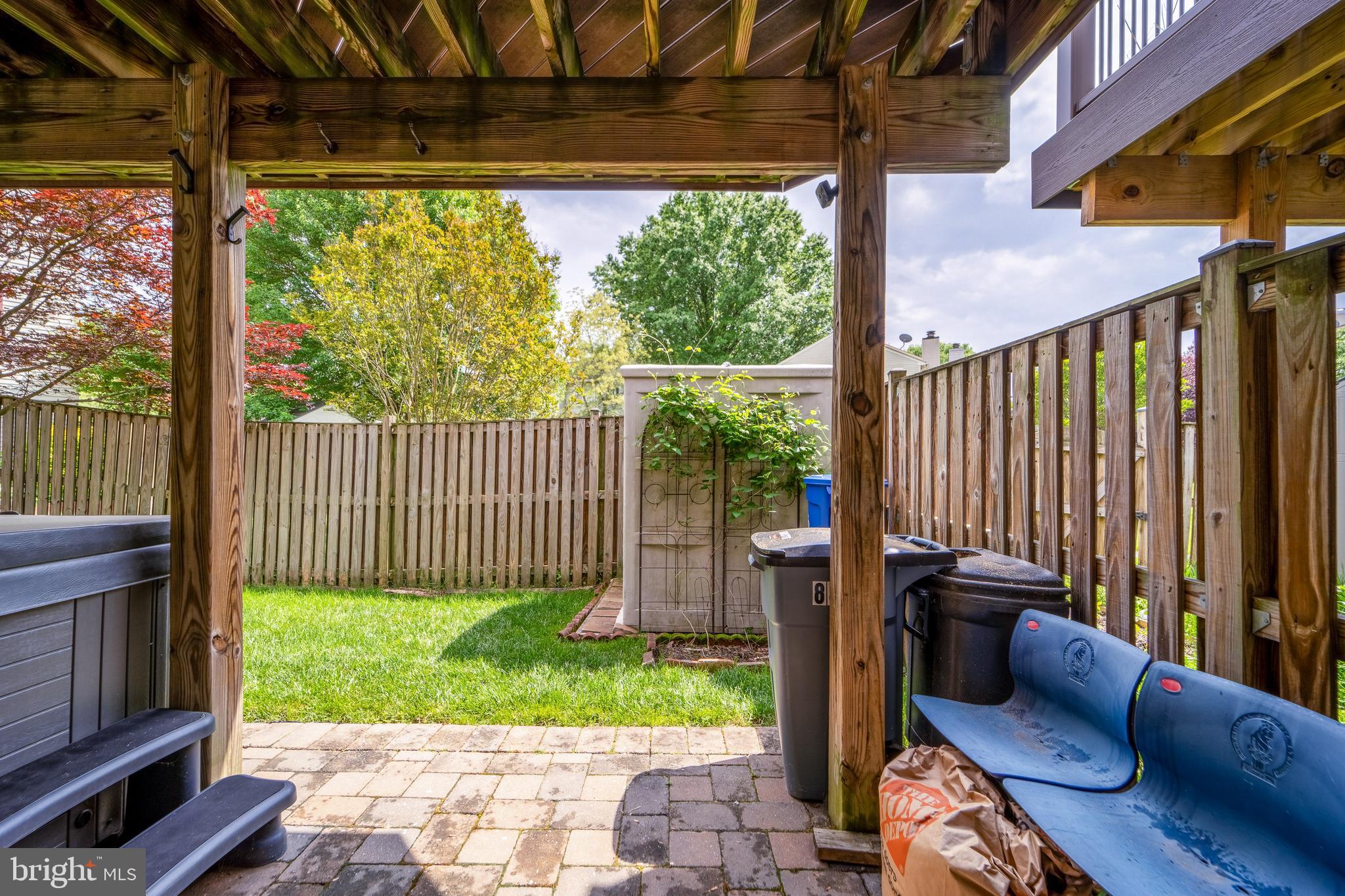 DUNN LORING VILLAGE - Residential Lease