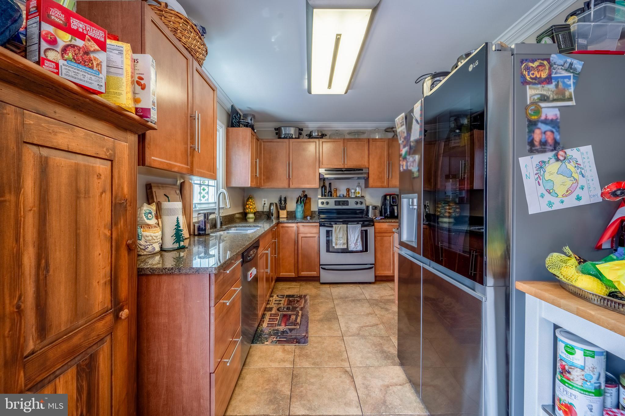 DUNN LORING VILLAGE - Residential Lease