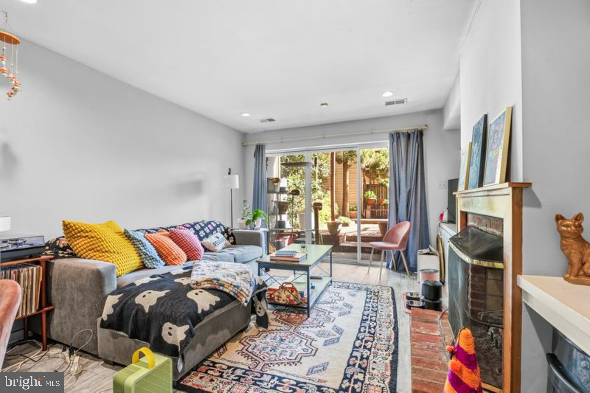 UPPER FELLS POINT - Residential