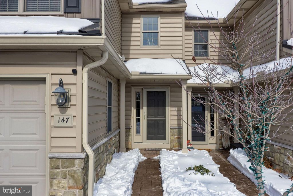 Photo of 147 Fieldcrest Lane, EPHRATA, PA 17522 (MLS # PALA2082534)