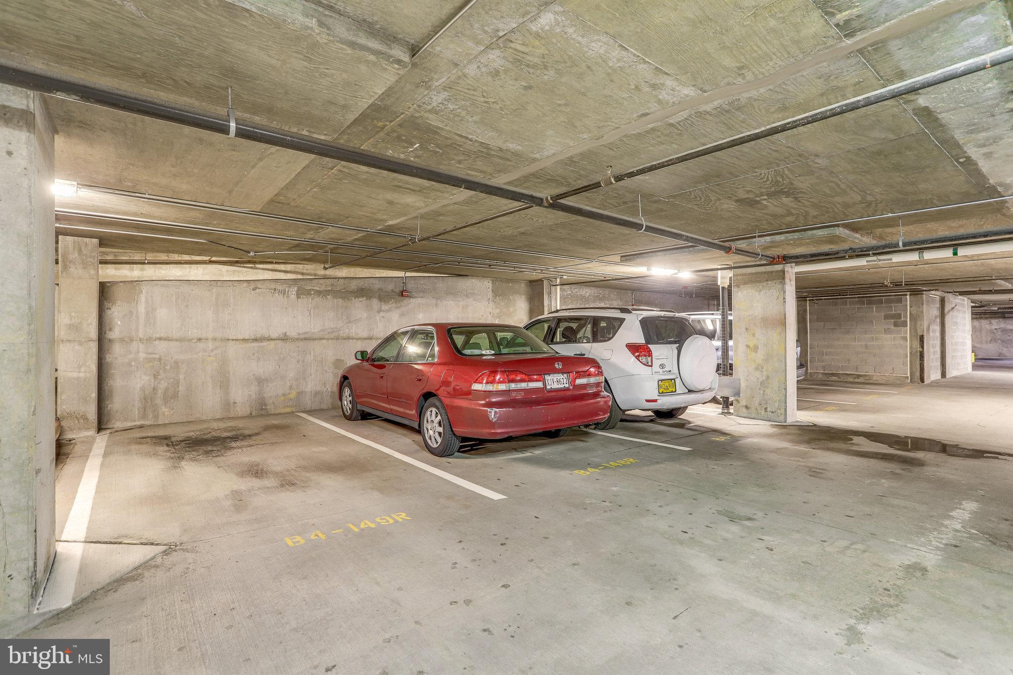 CLARENDON - Residential Lease