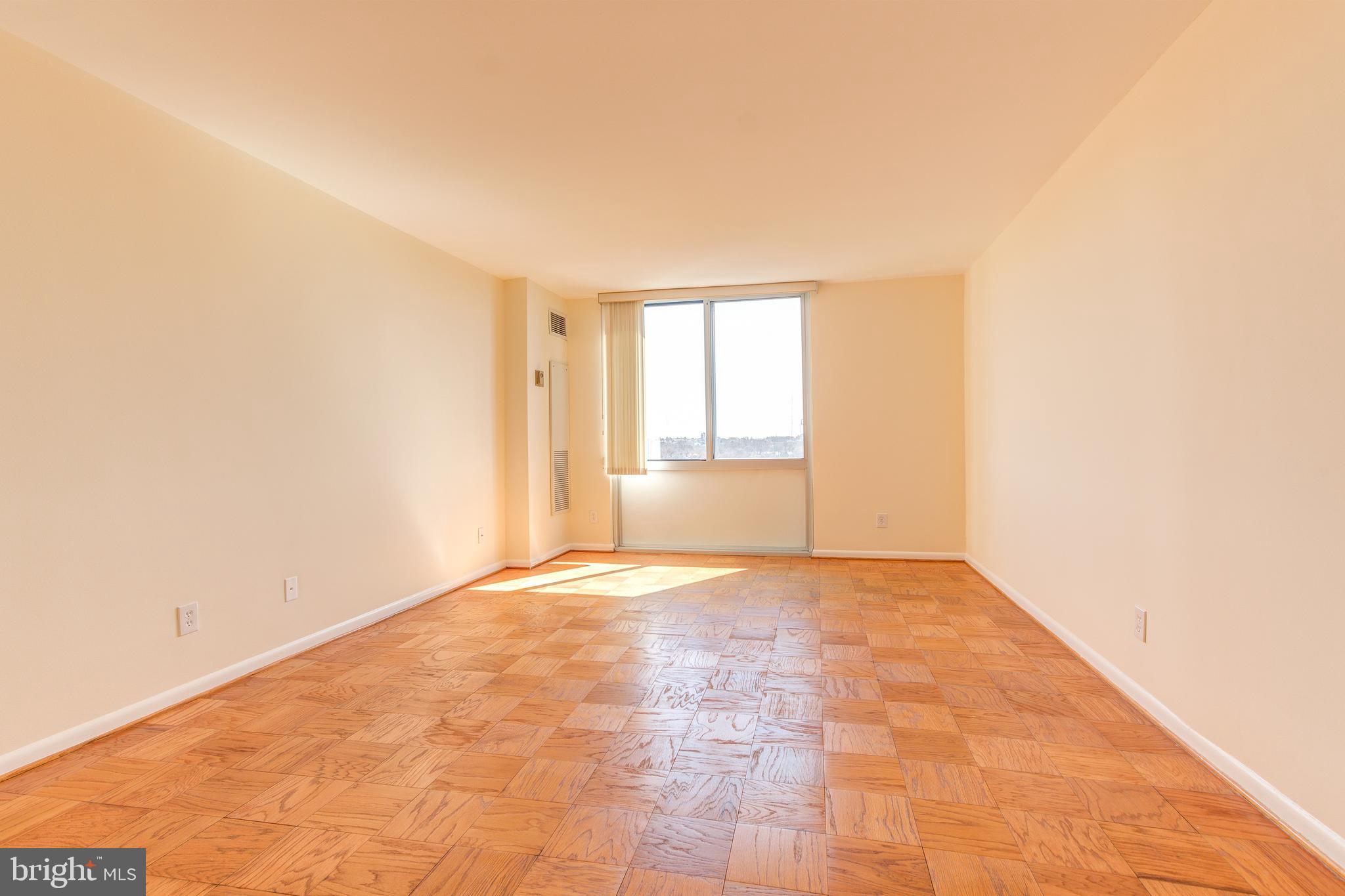 KENWOOD - Residential