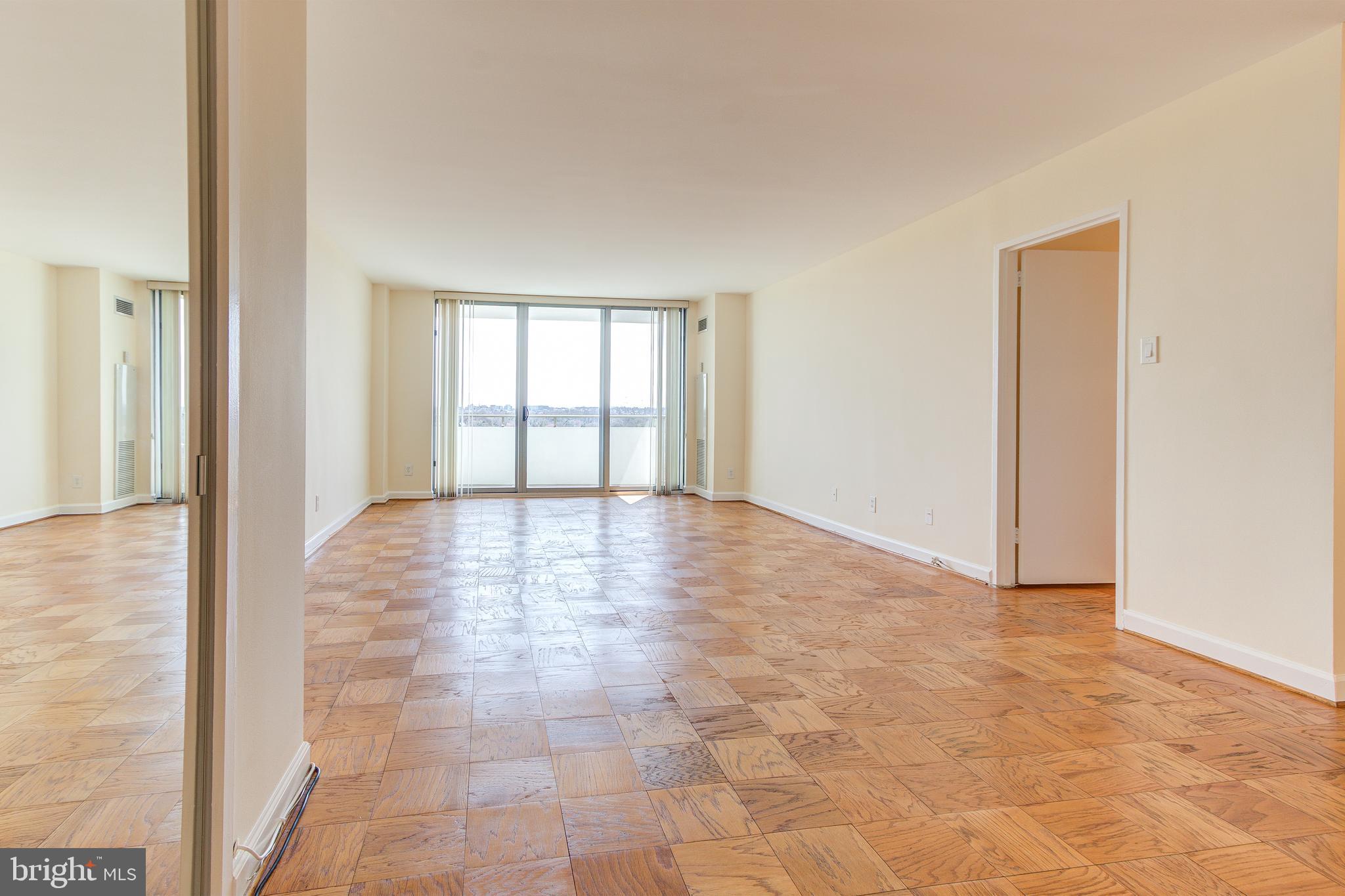 KENWOOD - Residential