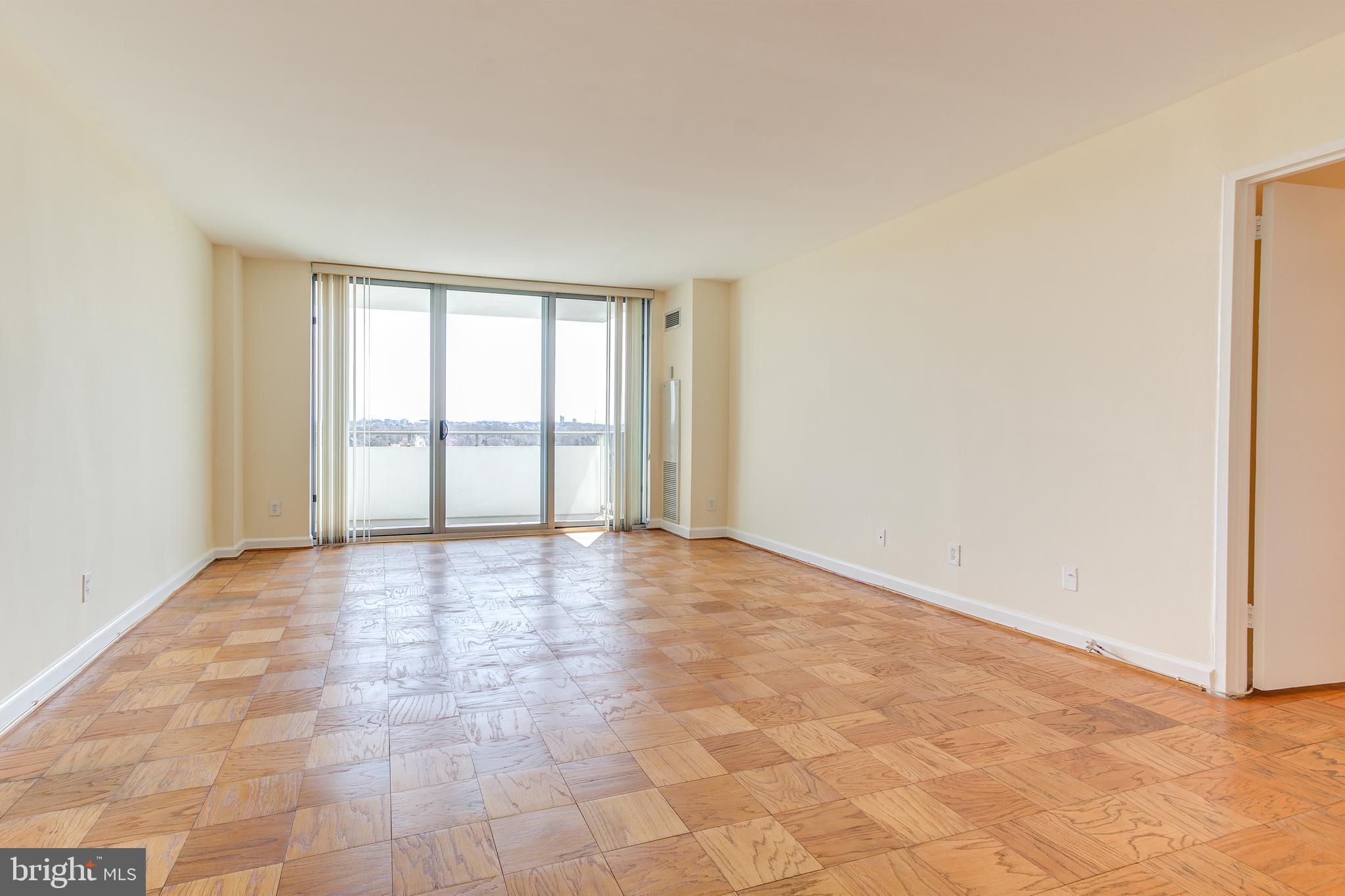 KENWOOD - Residential