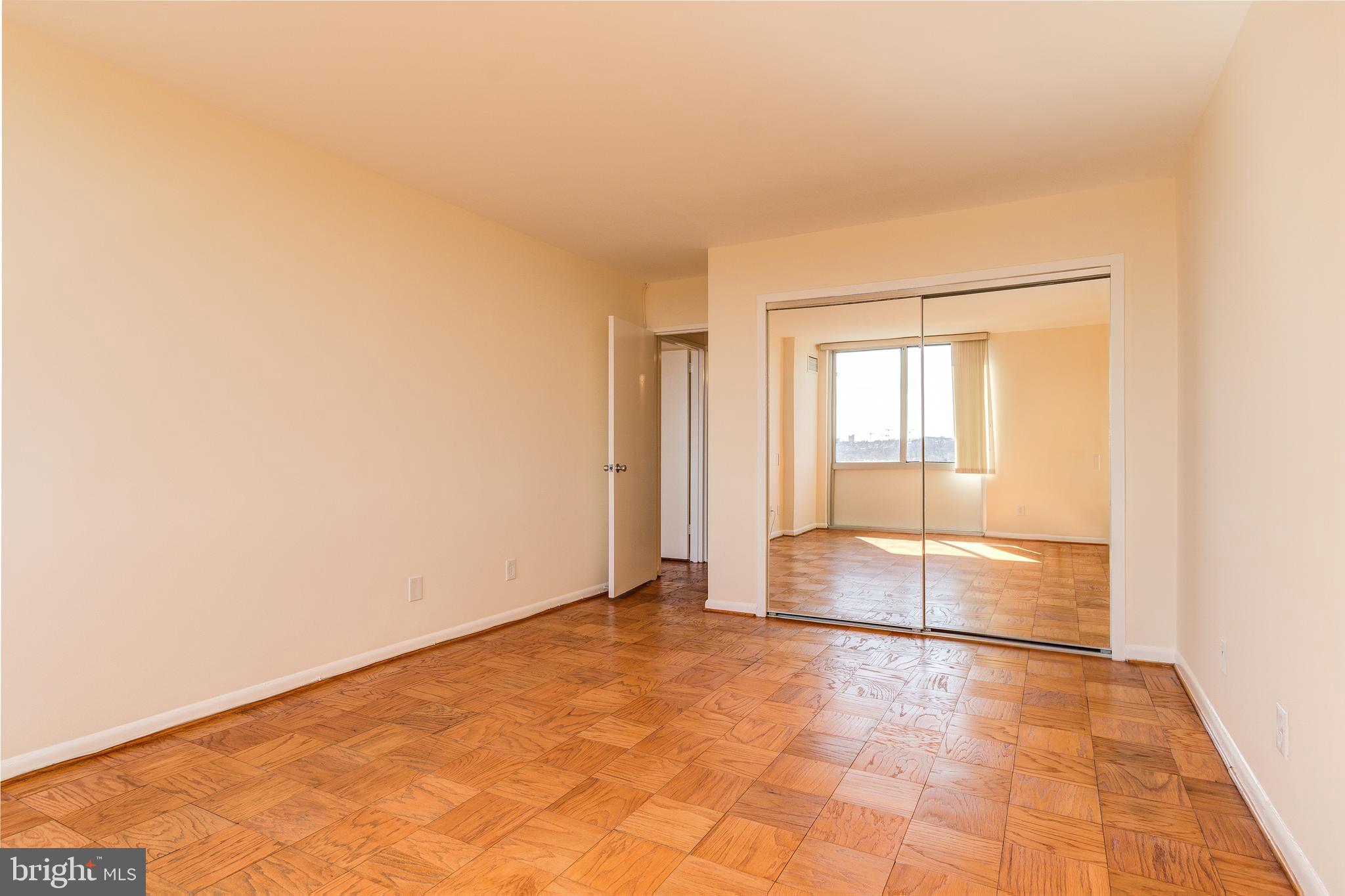 KENWOOD - Residential