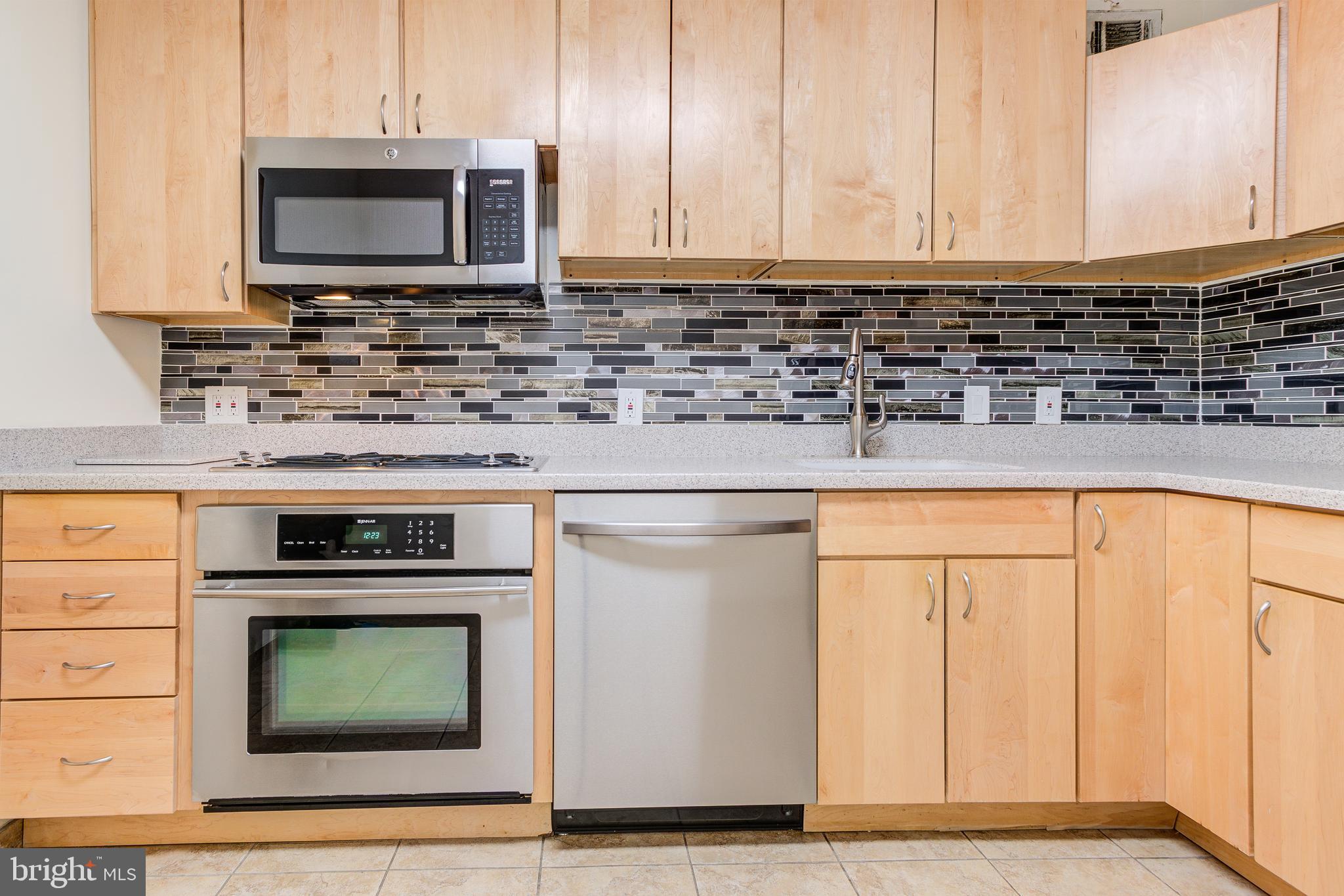 KENWOOD - Residential