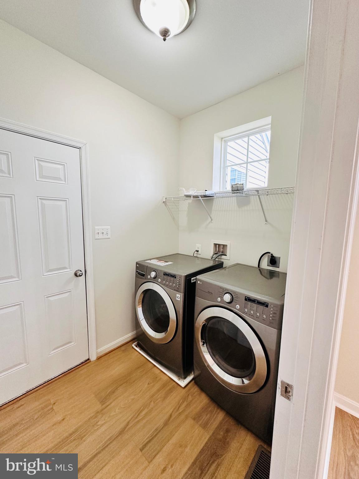 HUNTFIELD - Residential Lease