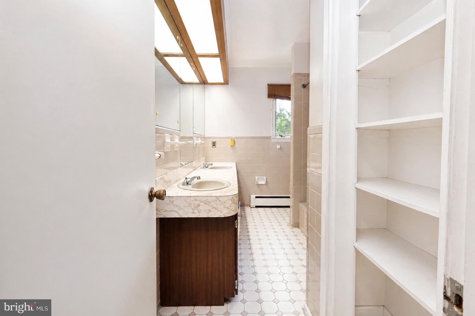 FAIRLAND ACRES - Residential