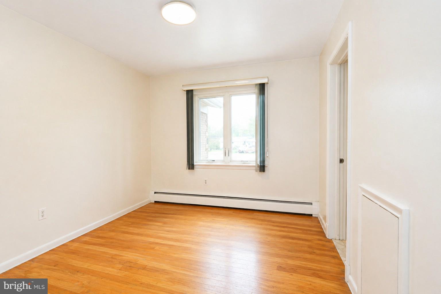 FAIRLAND ACRES - Residential