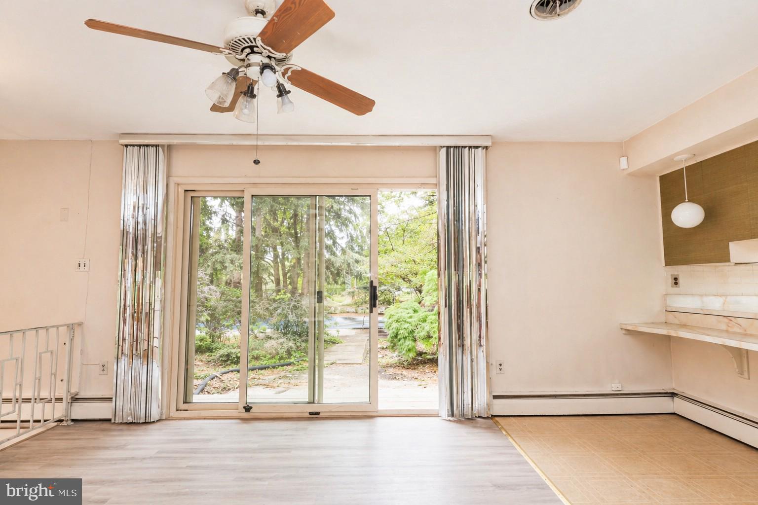 FAIRLAND ACRES - Residential