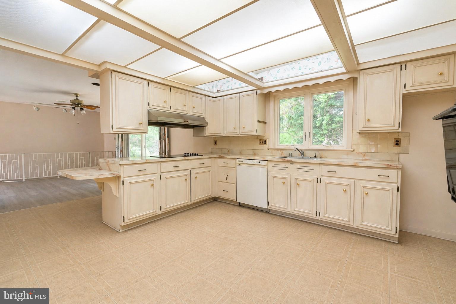 FAIRLAND ACRES - Residential