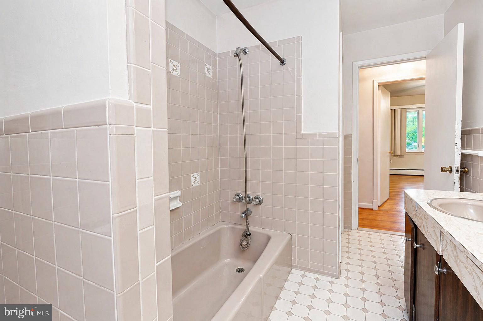 FAIRLAND ACRES - Residential