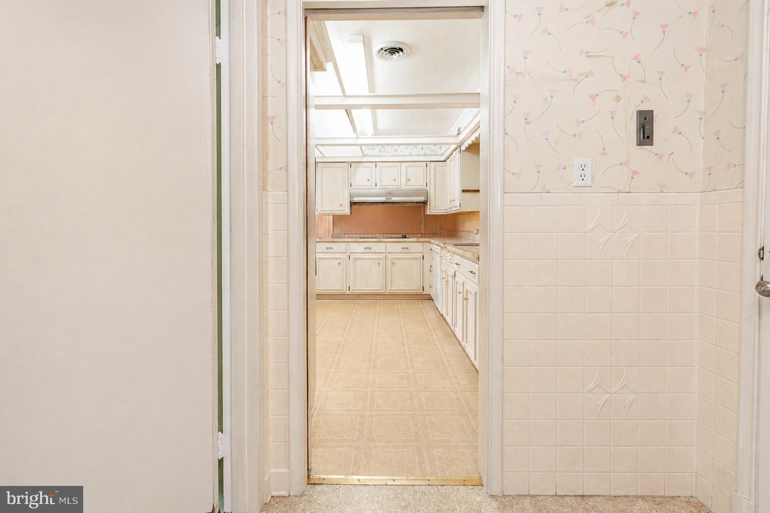 FAIRLAND ACRES - Residential