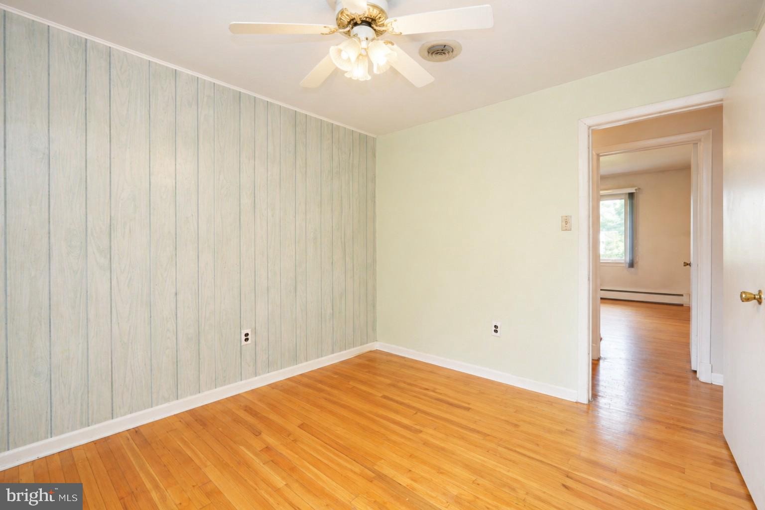 FAIRLAND ACRES - Residential