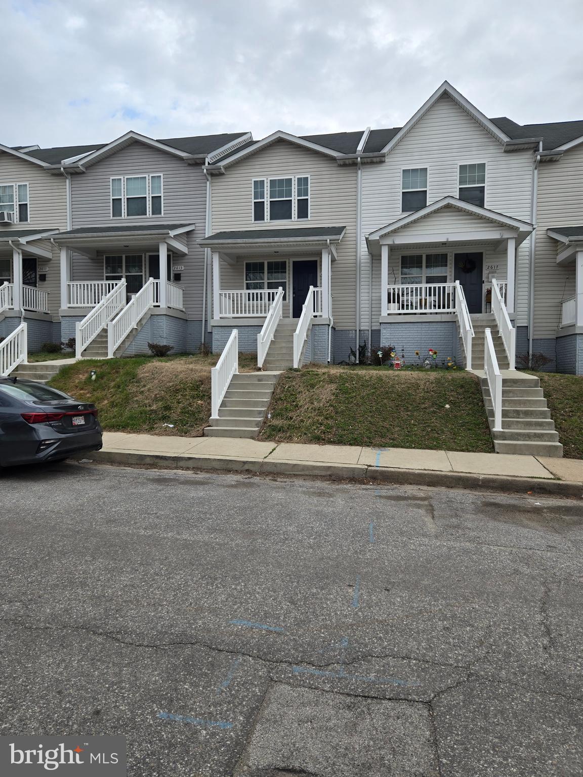 MOUNT WINANS - Residential