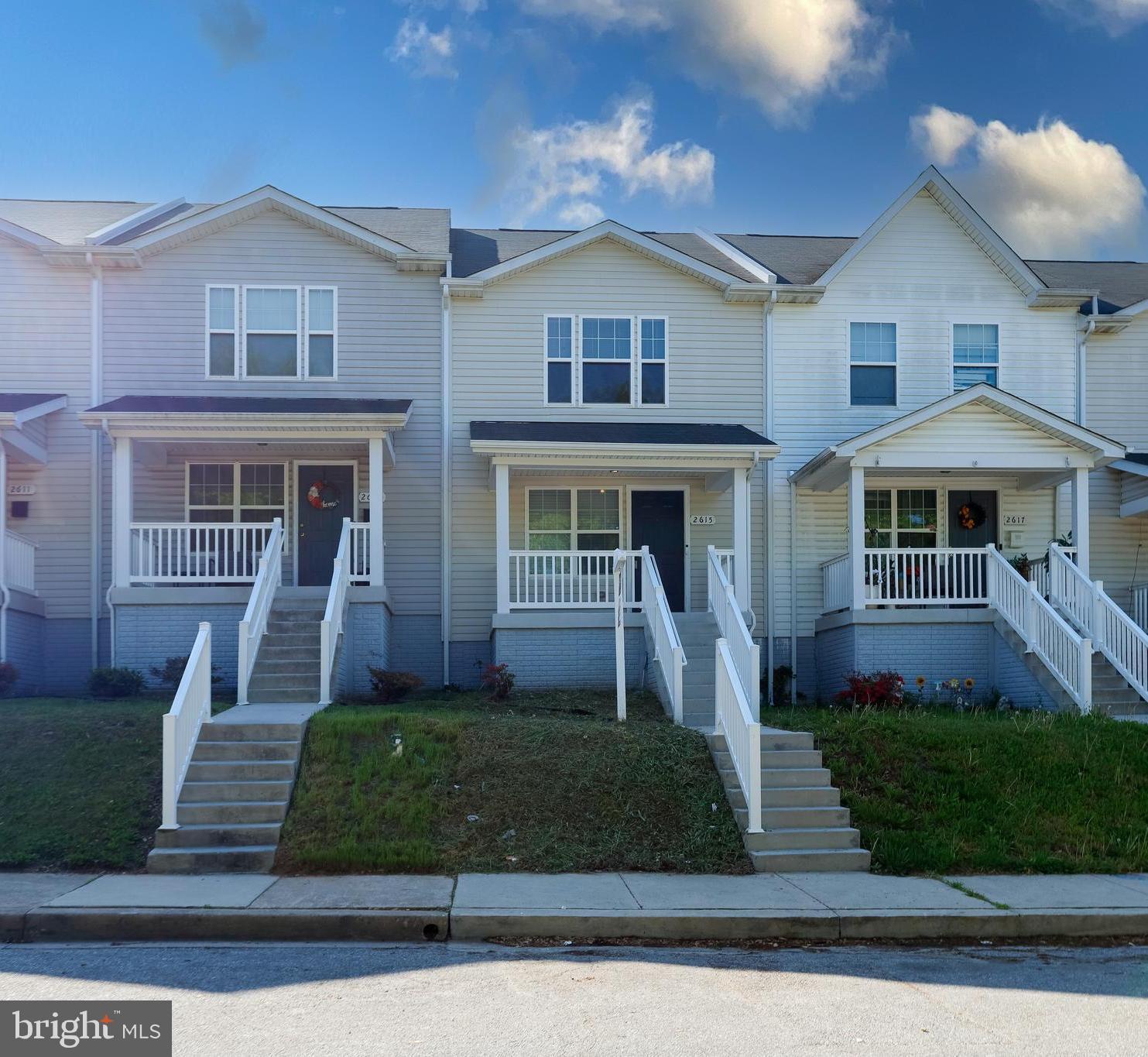 MOUNT WINANS - Residential