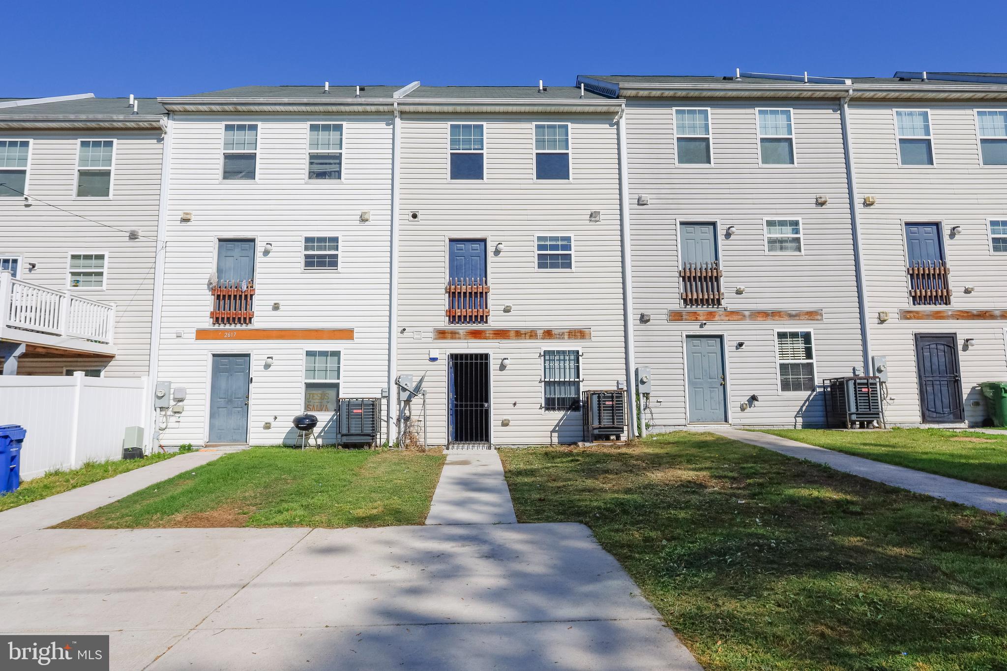 MOUNT WINANS - Residential