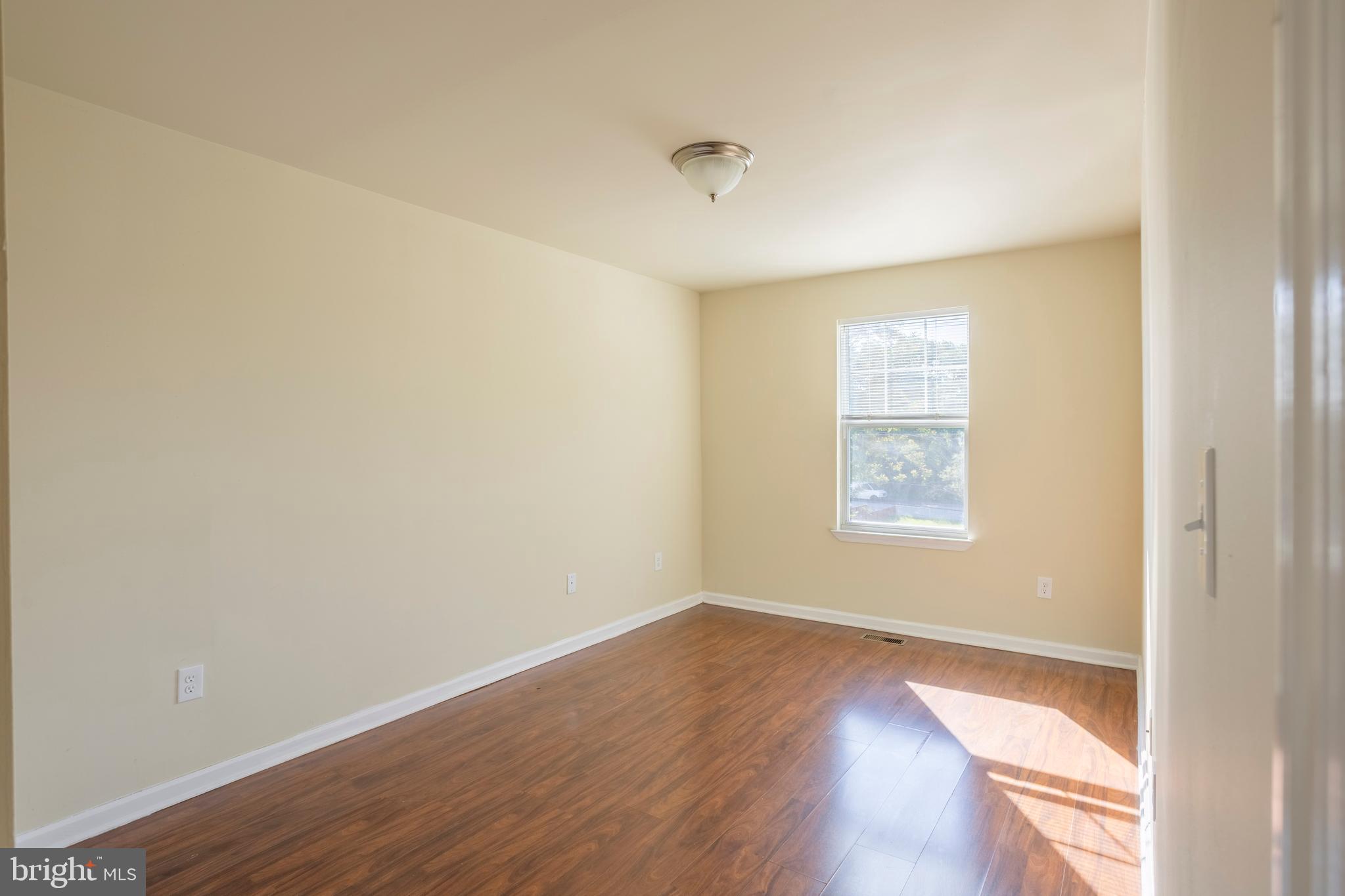 MOUNT WINANS - Residential