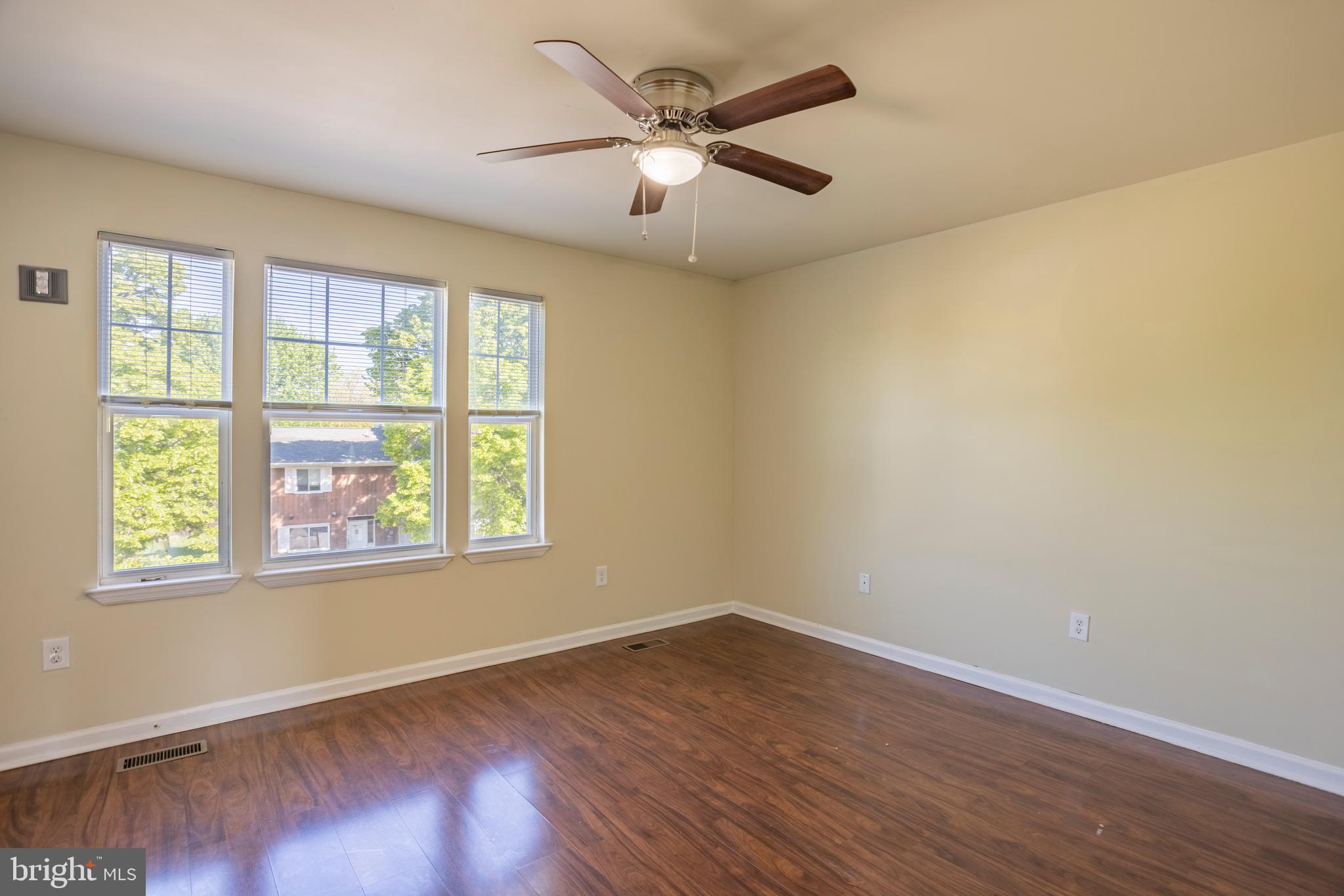 MOUNT WINANS - Residential
