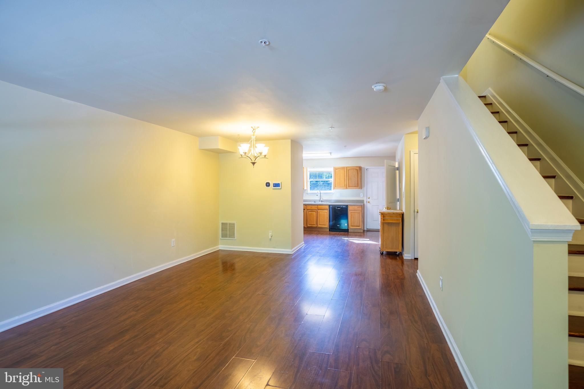 MOUNT WINANS - Residential