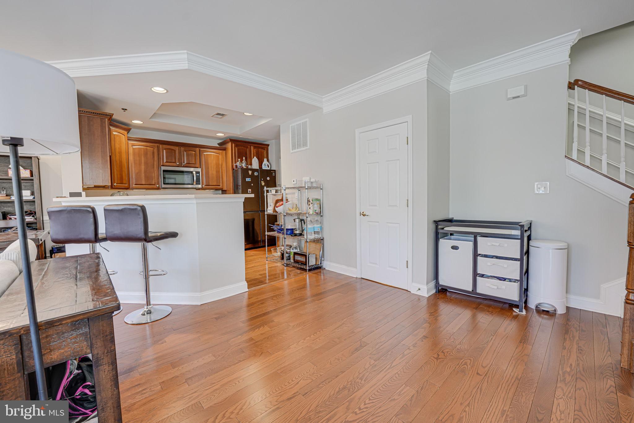 GROVETON WOODS - Residential Lease