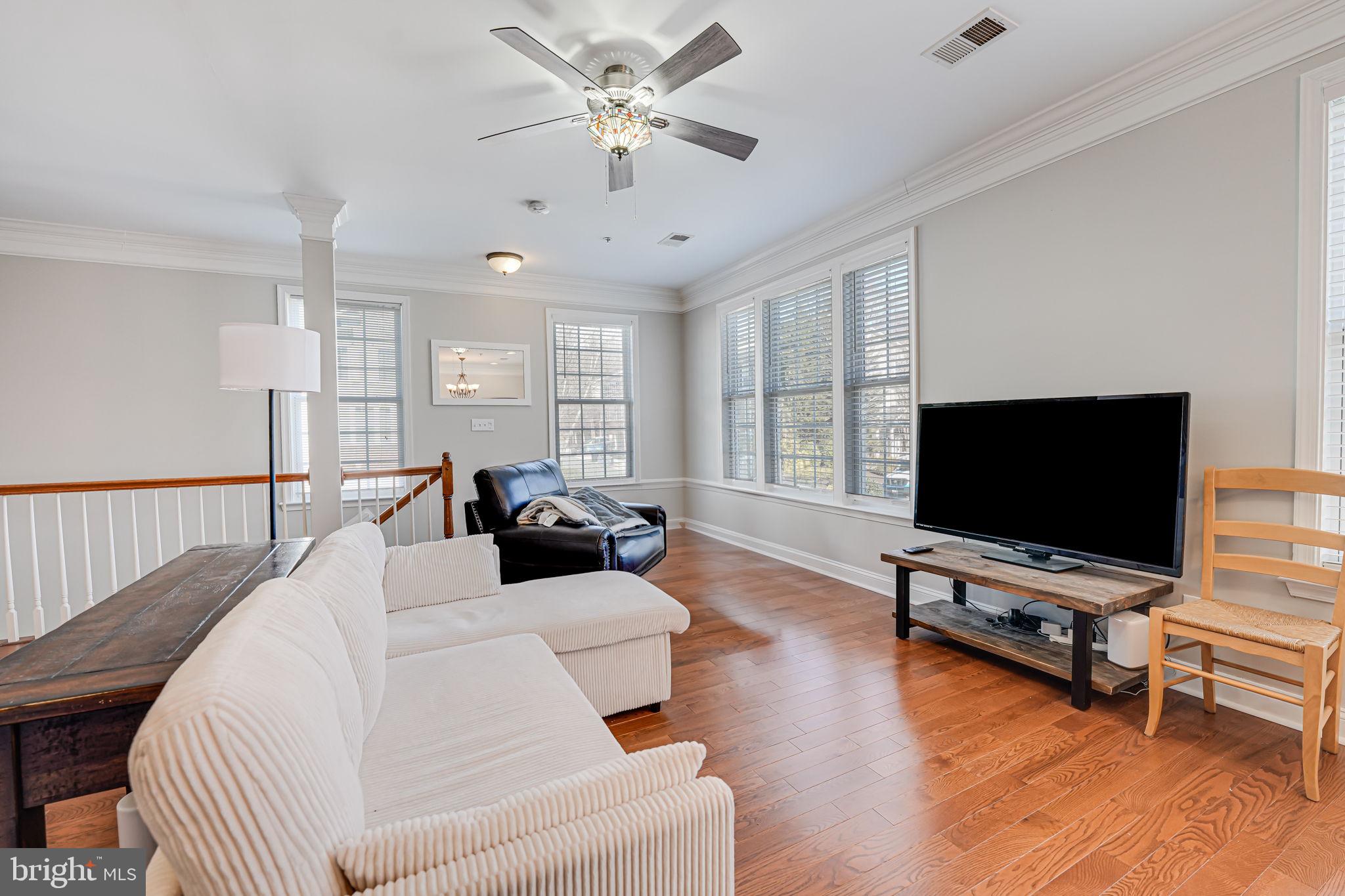 GROVETON WOODS - Residential Lease